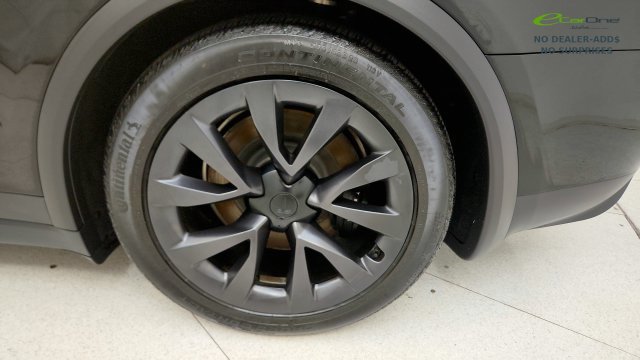 Used 2024 Tesla Model X AWD/4WD image 82