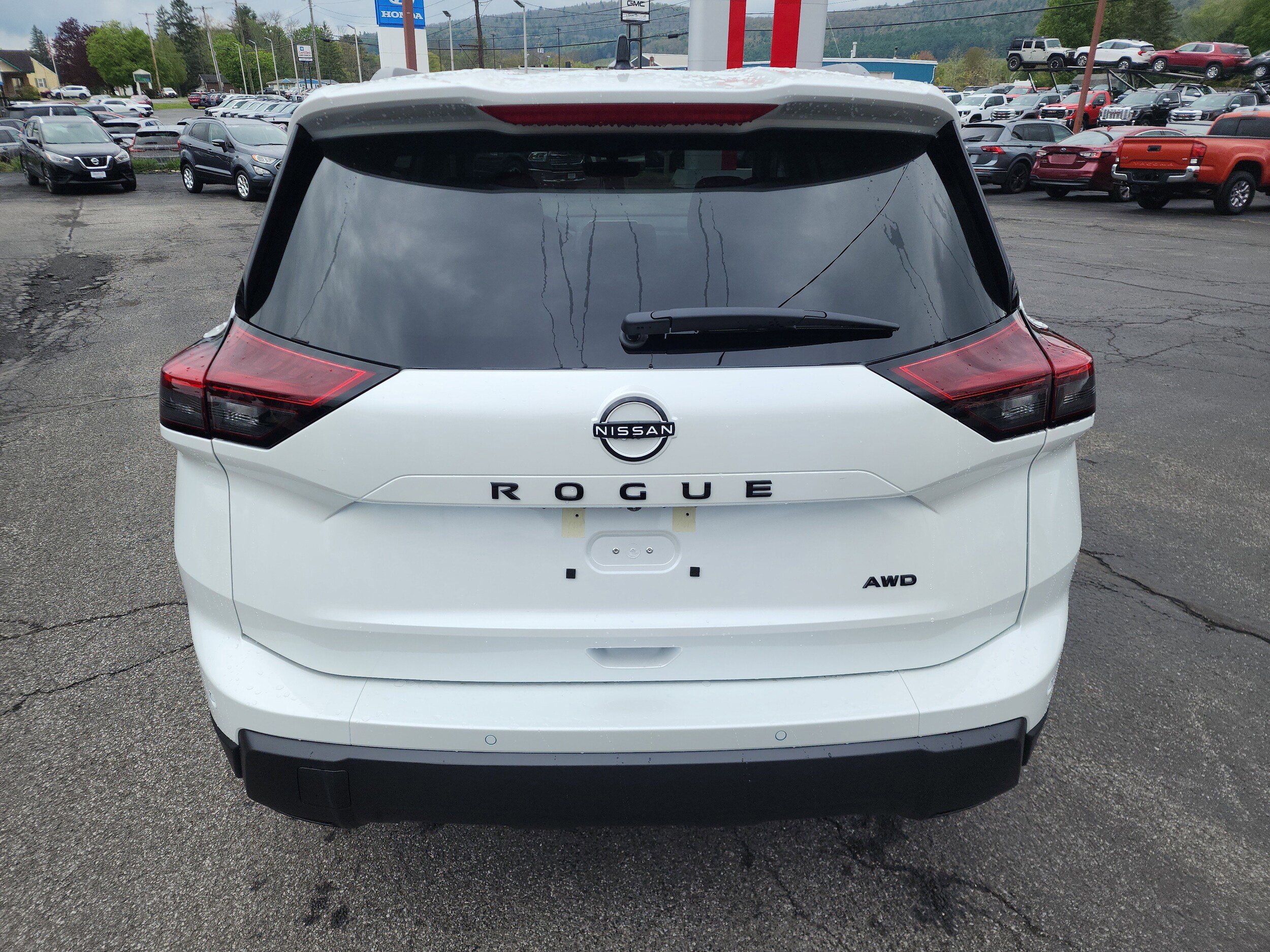 New 2026 Nissan Rogue SV AWD/4WD image 7