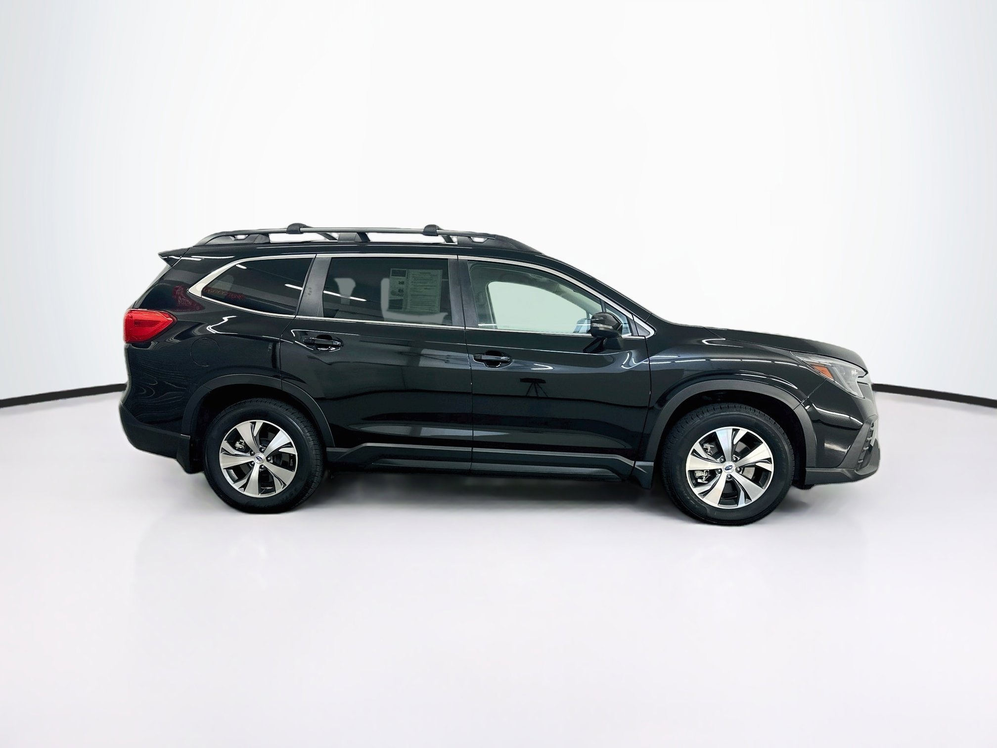 Used 2023 Subaru Ascent Premium w/ Convenience Package AWD/4WD image 10