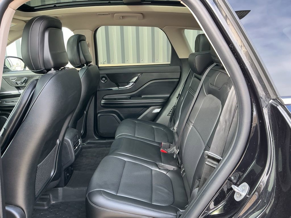 Used 2023 Lincoln Corsair Grand Touring w/ Equipment Group 302A image 18