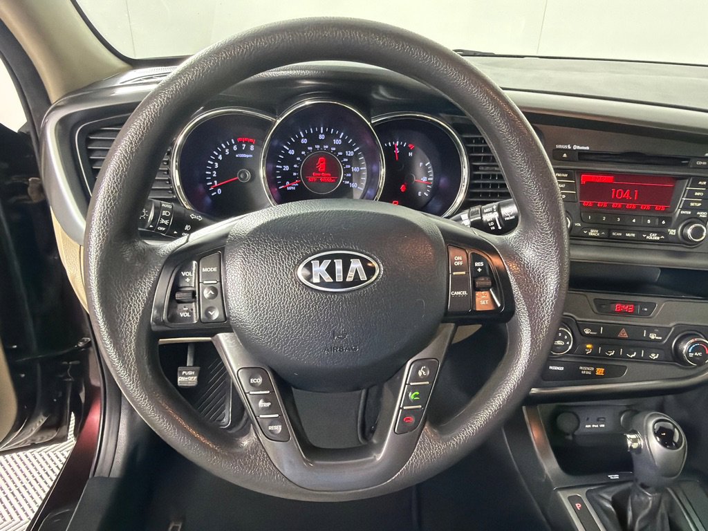 Used 2013 Kia Optima LX FWD image 15