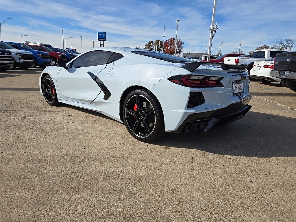 Used 2023 Chevrolet Corvette Stingray Coupe w/ Z51 Performance Package image 3