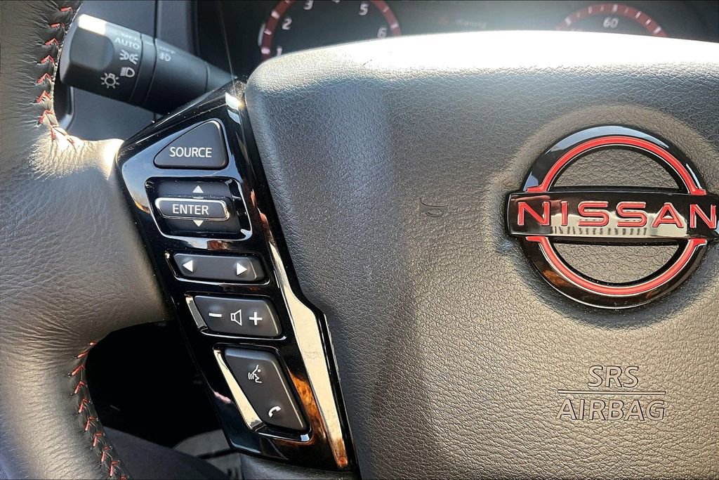 Used 2025 Nissan Frontier PRO-4X w/ Interior Protection Package image 25