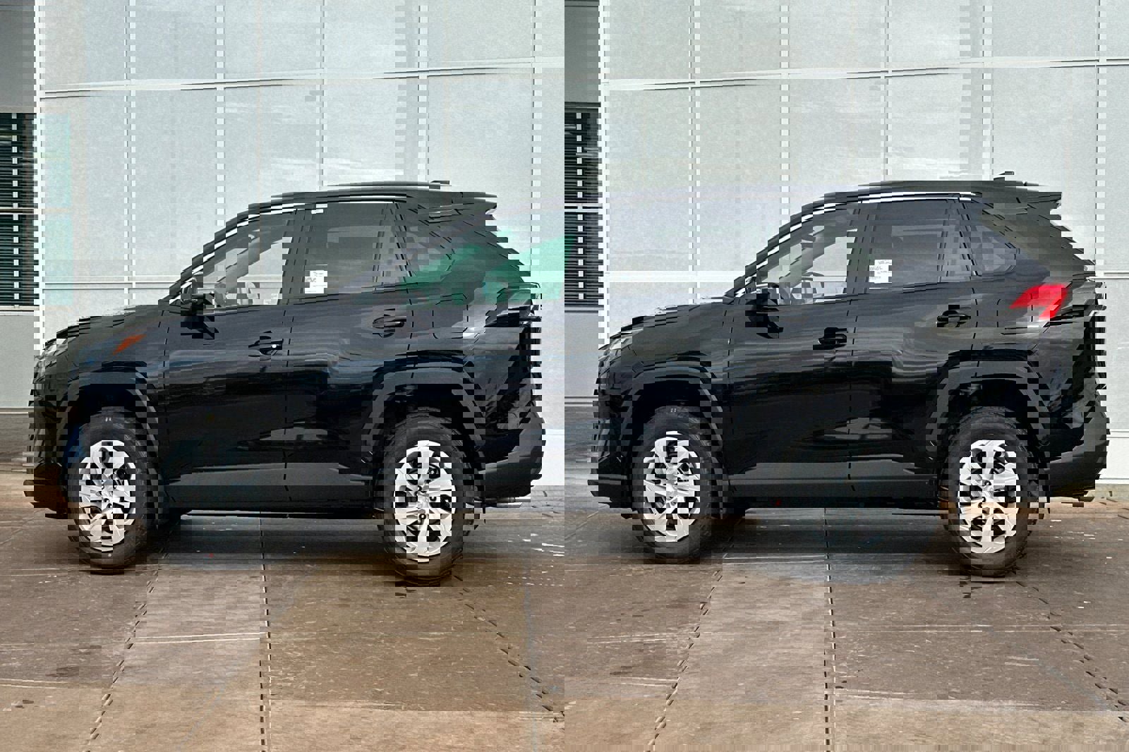 New 2025 Toyota RAV4 LE image 7