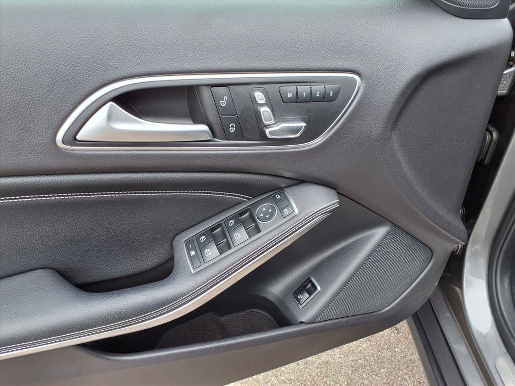 Certified 2020 Mercedes-Benz GLA 250 4MATIC image 13