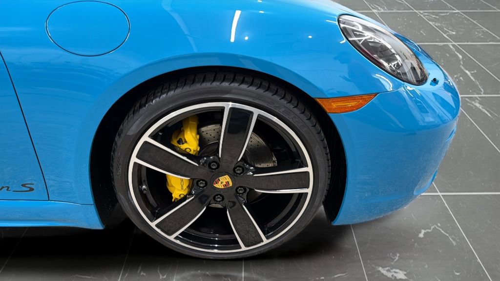 Used 2017 Porsche 718 Cayman S w/ Sport Chrono Package RWD image 23