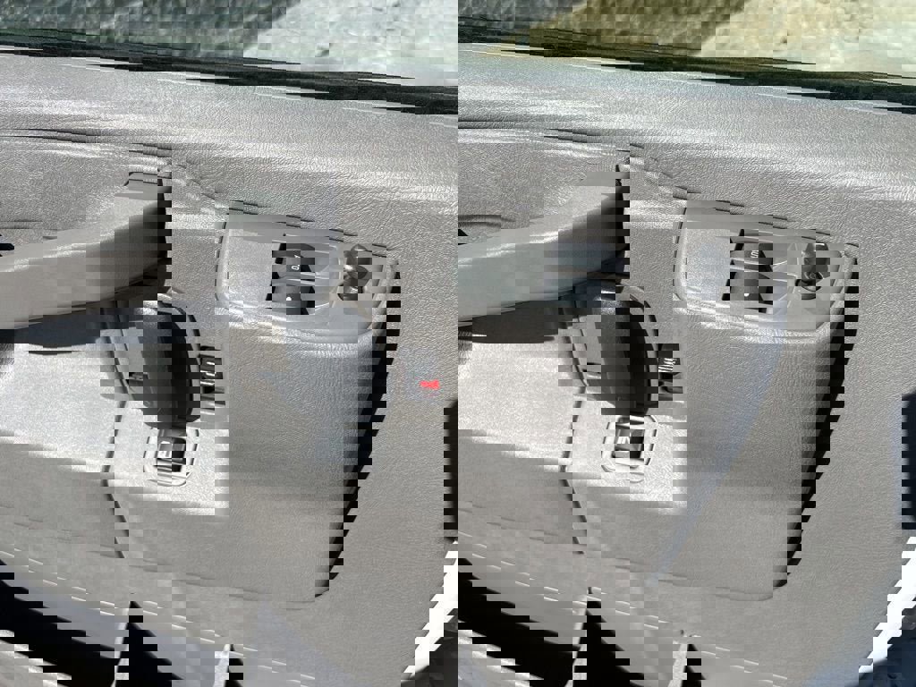 New 2025 Chevrolet Express 2500 WT w/ Driver Convenience Package image 15