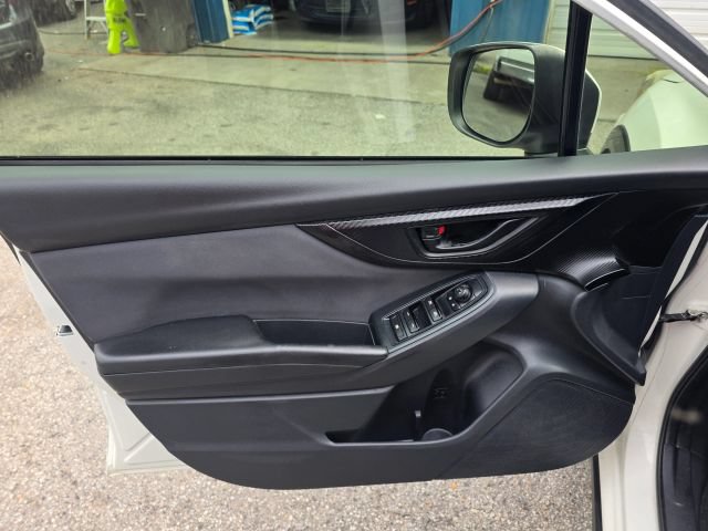 Used 2018 Subaru Crosstrek 2.0i Premium AWD/4WD image 11