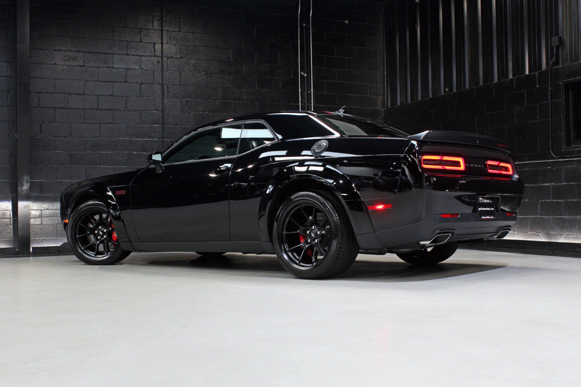 Used 2023 Dodge Challenger R/T Scat Pack RWD image 21