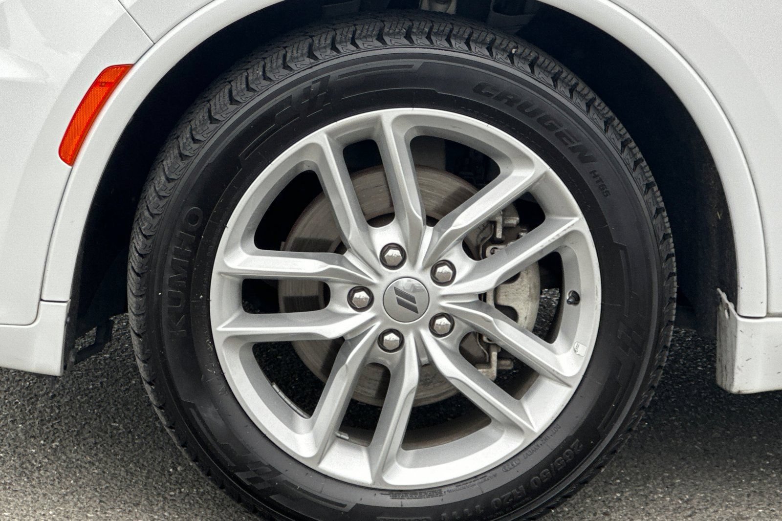 Used 2024 Dodge Durango GT RWD image 34