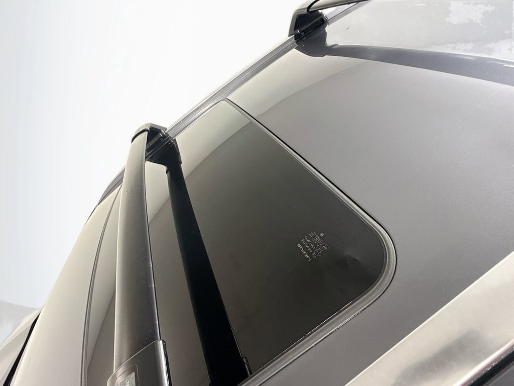 Used 2020 Lexus UX 250h w/ Premium Package AWD/4WD image 20