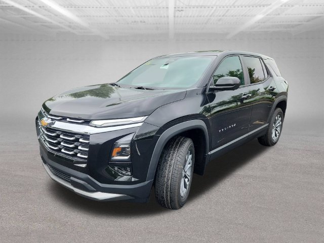 New 2027 Chevrolet Equinox LT w/ Safety and Technology Package FWD image 3
