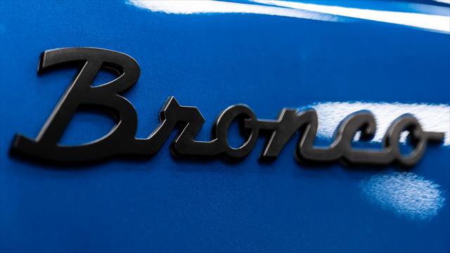 Used 2024 Ford Bronco Black Diamond image 16