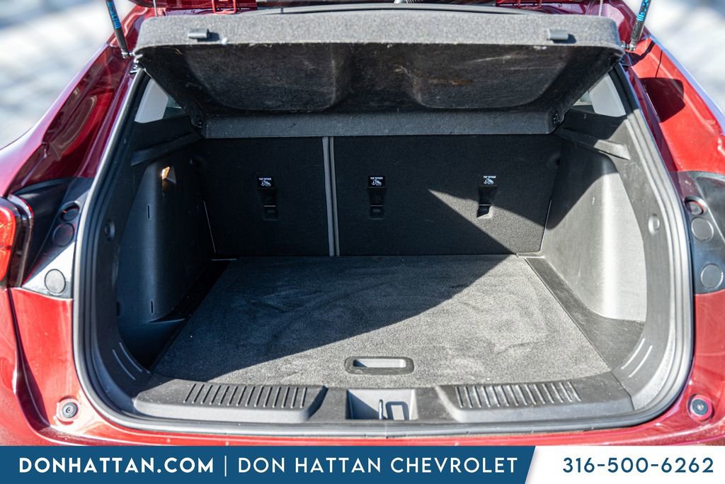 Used 2024 Chevrolet Trax ACTIV w/ Driver Confidence Package image 33