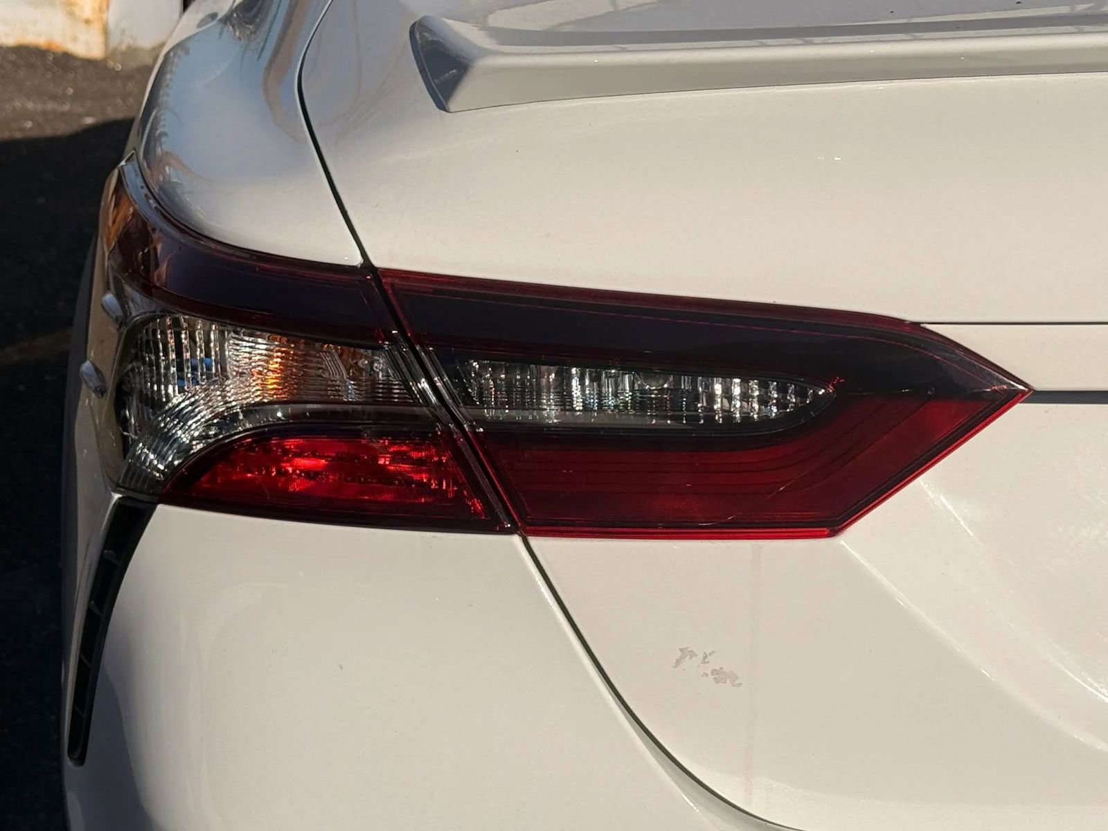 Used 2021 Toyota Camry SE FWD image 31