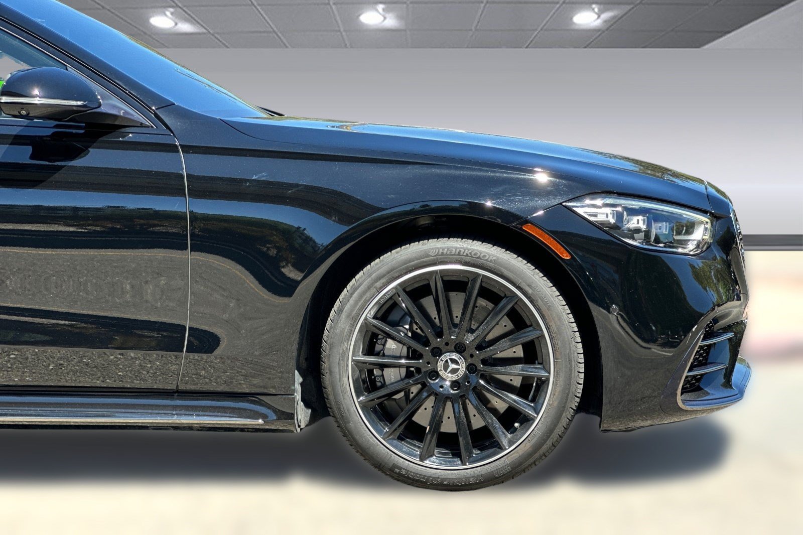 Certified 2023 Mercedes-Benz S 580e 4MATIC Sedan image 35