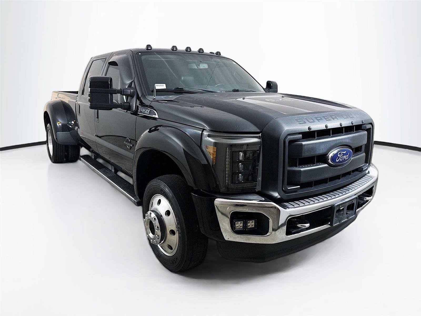 Used 2016 Ford F450 Lariat w/ Lariat Ultimate Package AWD/4WD image 2