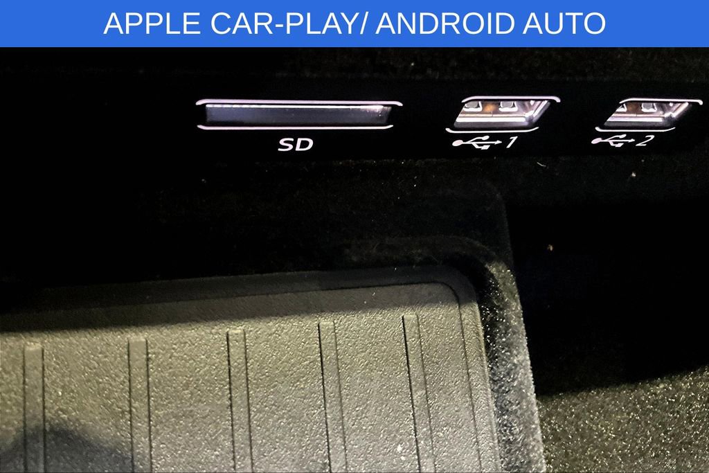 Used 2020 Audi A8 L 4.0T w/ Executive Package image 16