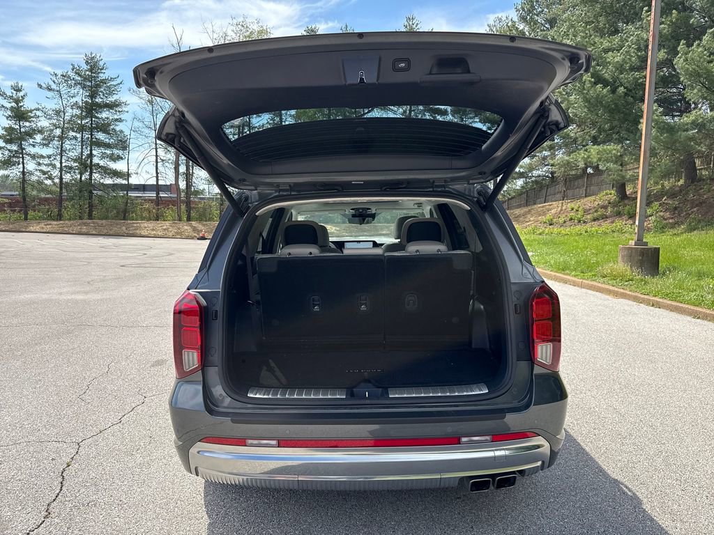 Used 2024 Hyundai Palisade Calligraphy image 29