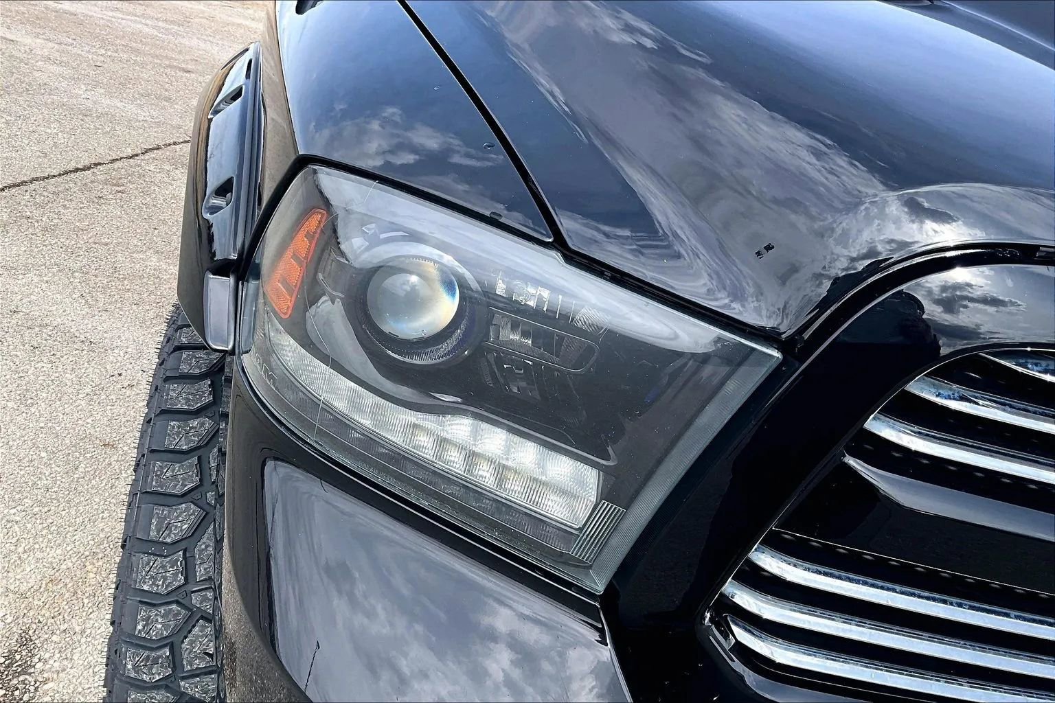 Used 2015 RAM 1500 Sport AWD/4WD image 38
