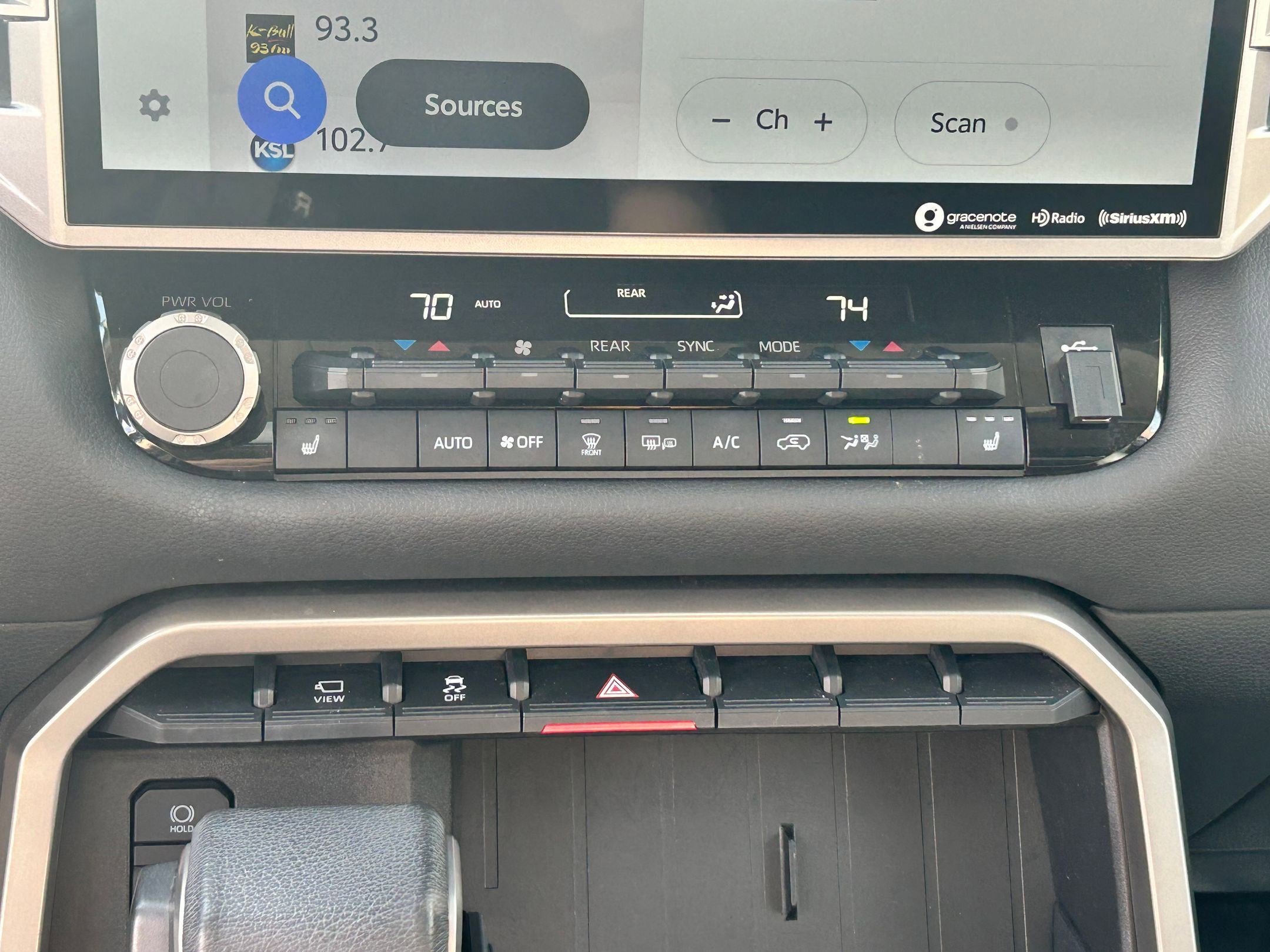 Certified 2023 Toyota Sequoia SR5 w/ SR5 Premium Package AWD/4WD image 22