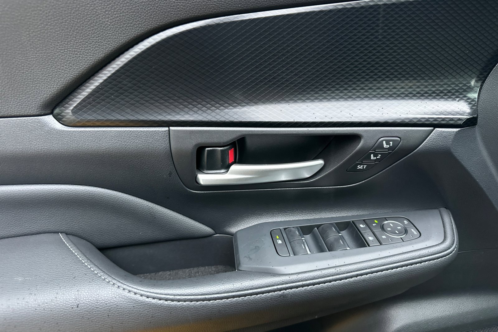 Certified 2025 Toyota Grand Highlander MAX Platinum image 14