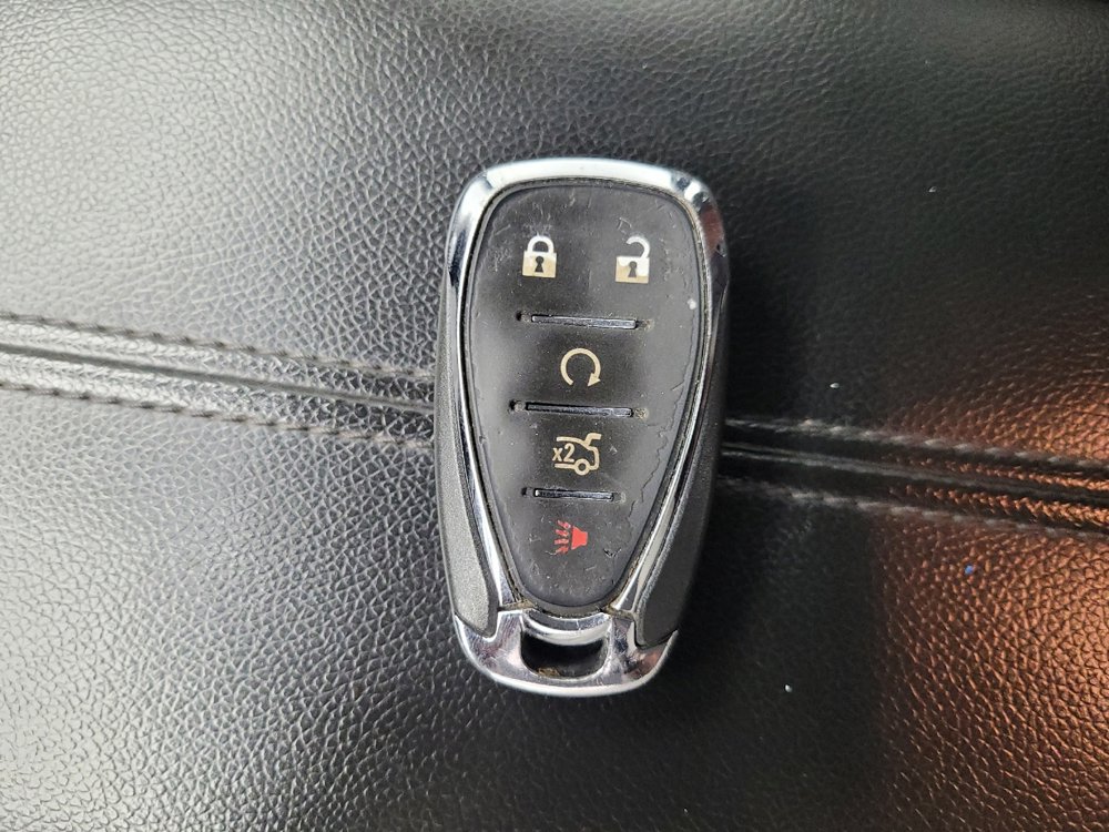 Used 2023 Chevrolet Malibu LT image 32
