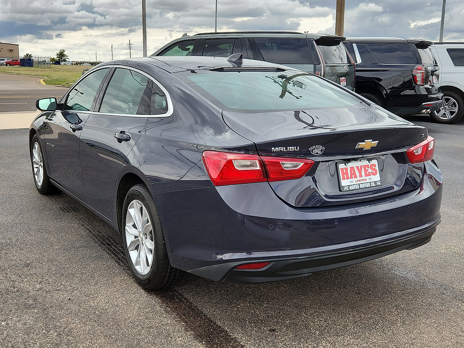 Used 2025 Chevrolet Malibu LT image 3