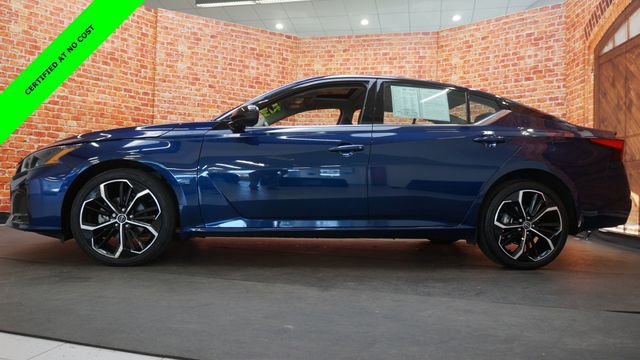 Certified 2023 Nissan Altima 2.5 SR w/ SR Premium Package image 4