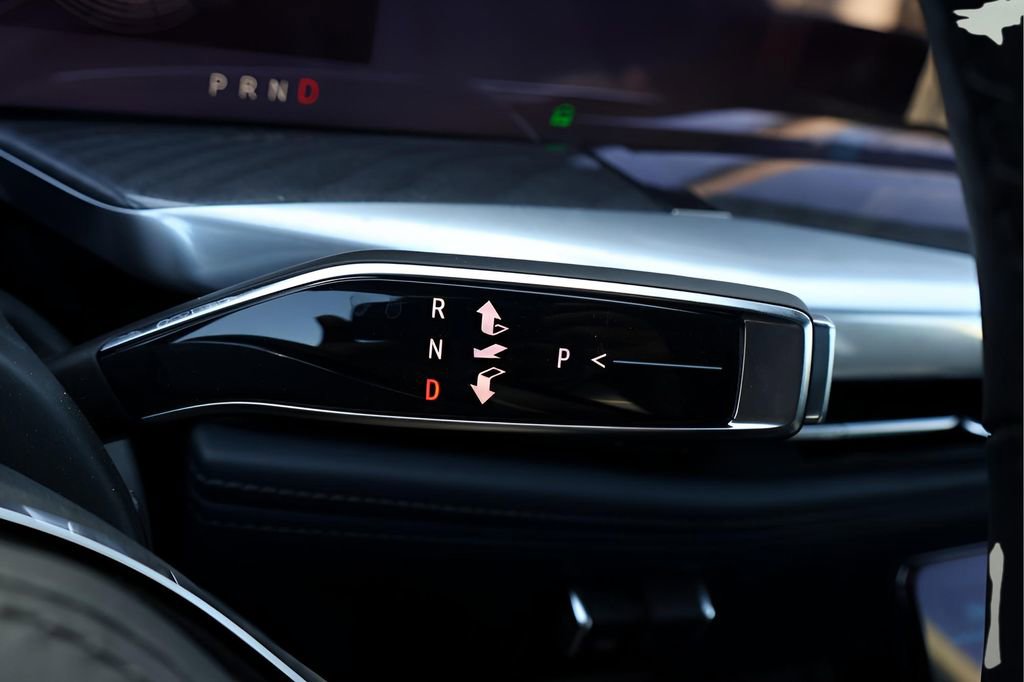 New 2025 Cadillac Escalade IQ Sport 2 w/ LPO, ONYX Package image 34