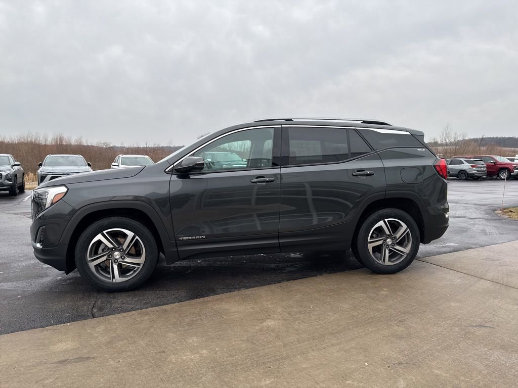 Used 2020 GMC Terrain SLT w/ Preferred Package image 4
