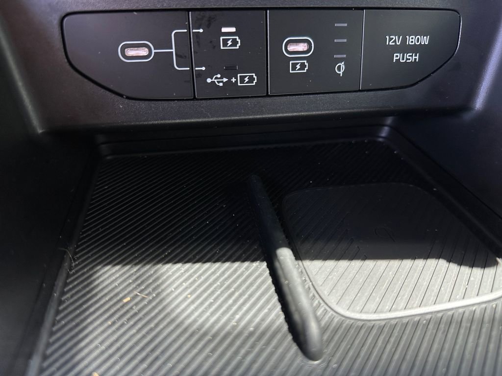Used 2025 Kia K5 GT-Line w/ GT-Line Premium Package FWD image 19