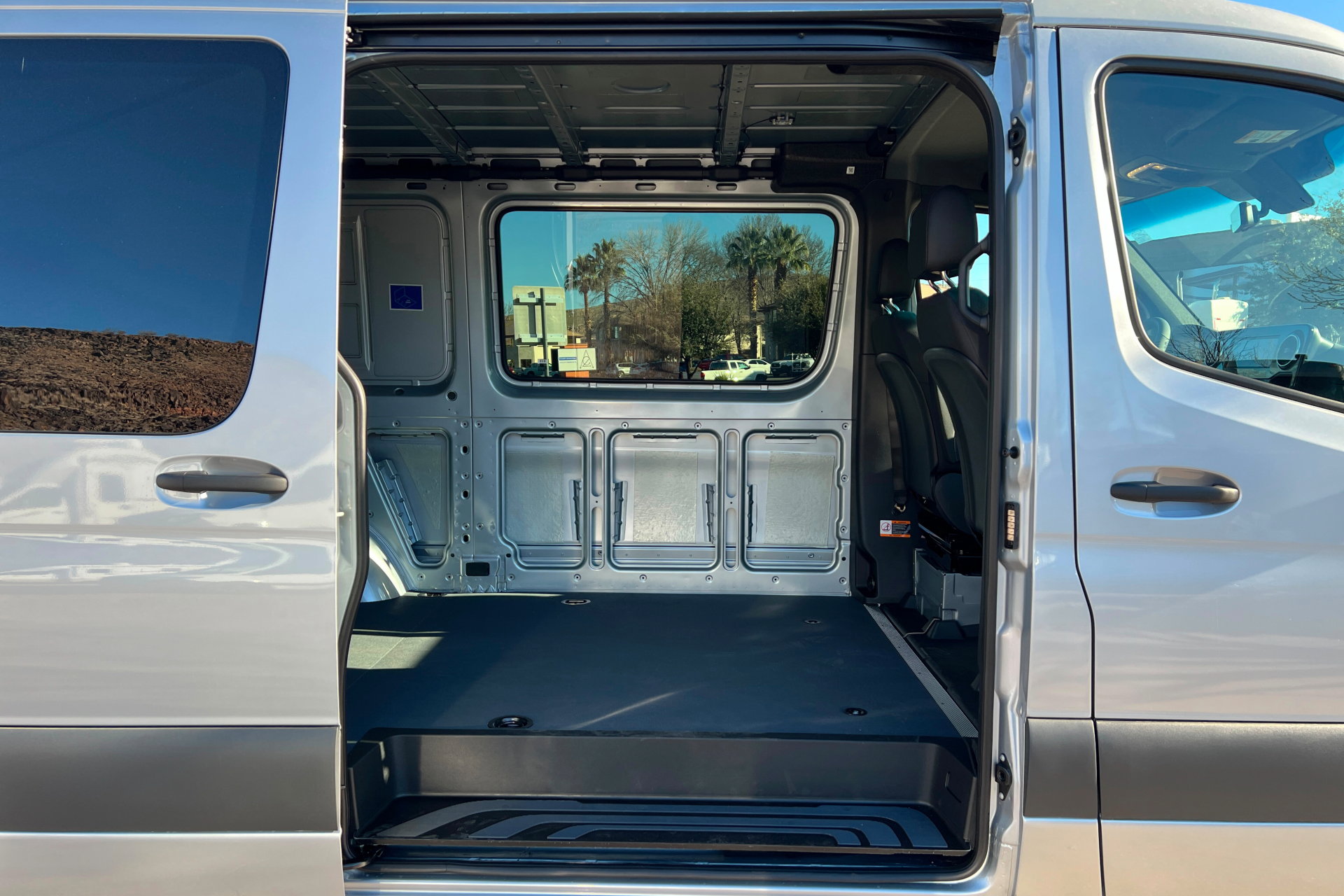 New 2026 Mercedes-Benz Sprinter 2500 image 18