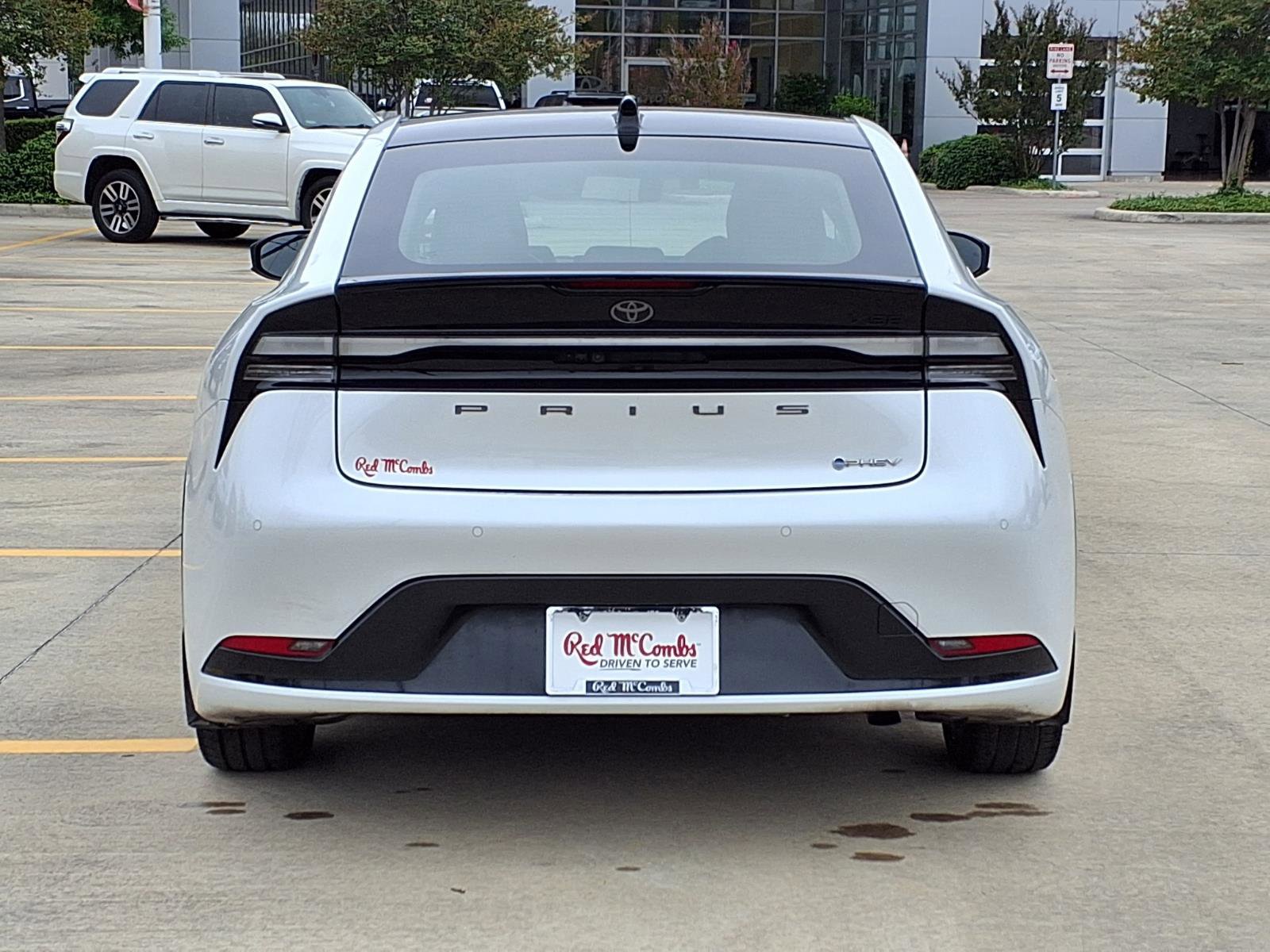 Used 2026 Toyota Prius Plug-In Hybrid w/ Limited Premium Package FWD image 5