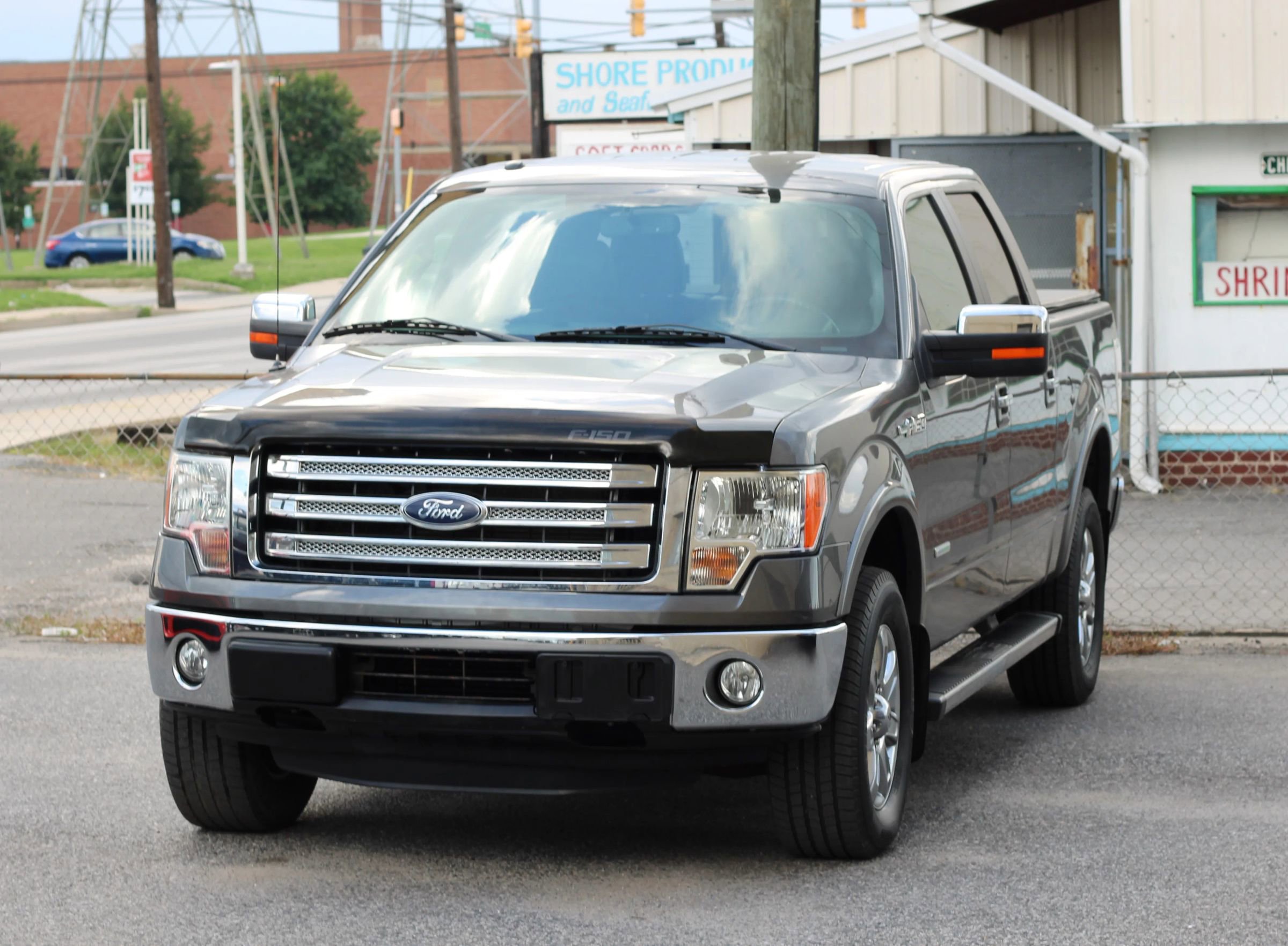 Used 2013 Ford F150 Lariat w/ Lariat Chrome Pkg AWD/4WD image 3
