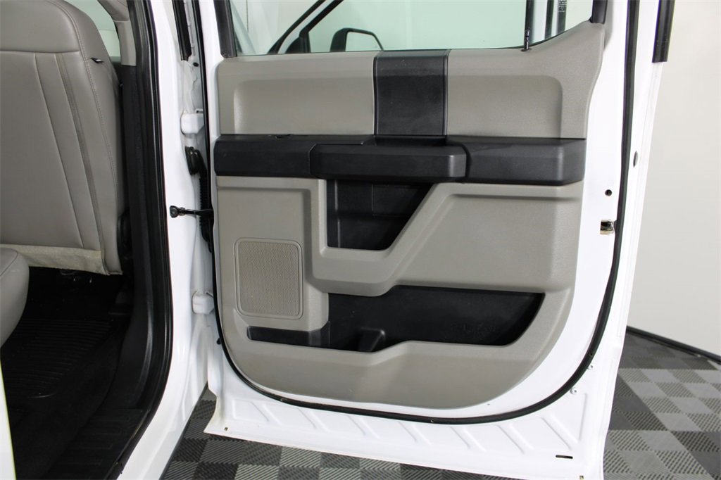 Used 2021 Ford F350 XL w/ Power Equipment Group image 28