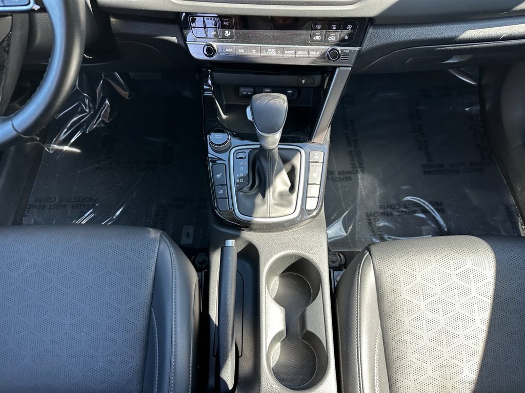 Certified 2025 Kia Seltos EX AWD/4WD image 11