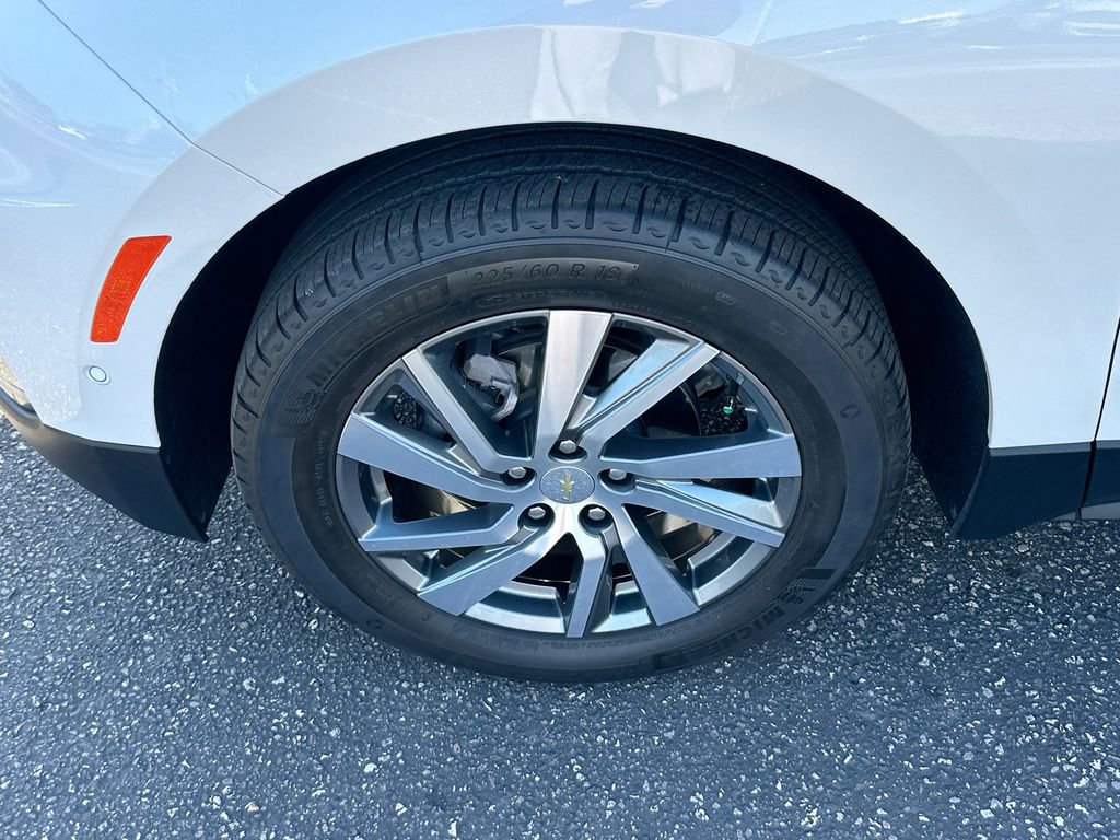 Used 2022 Chevrolet Equinox Premier AWD/4WD image 30