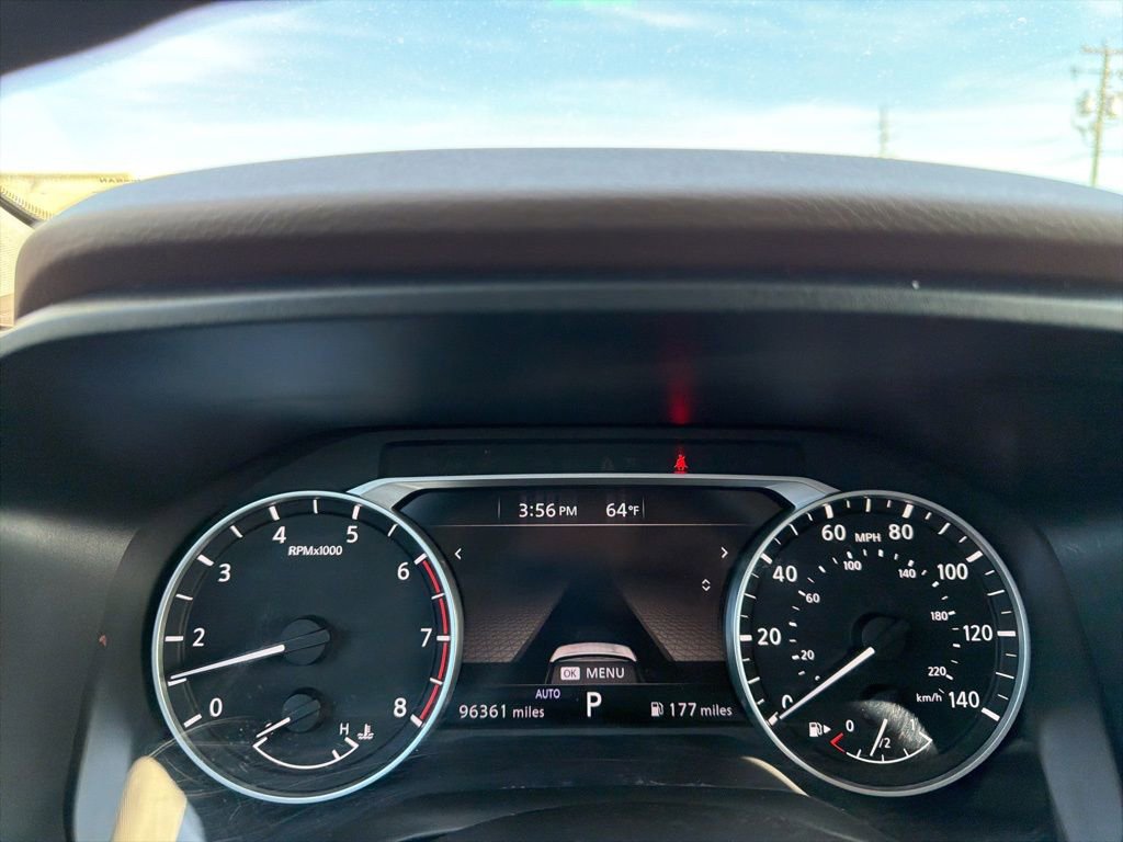 Used 2021 Nissan Rogue SV image 10