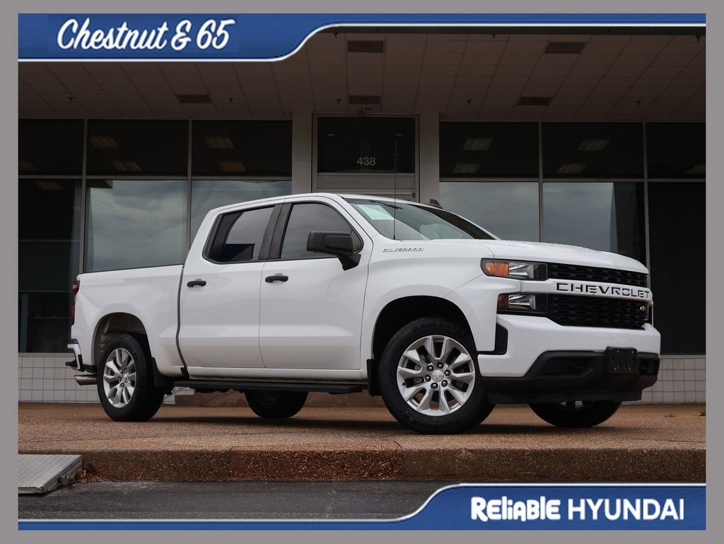 Used 2020 Chevrolet Silverado 1500 Custom w/ Custom Value Package image 1