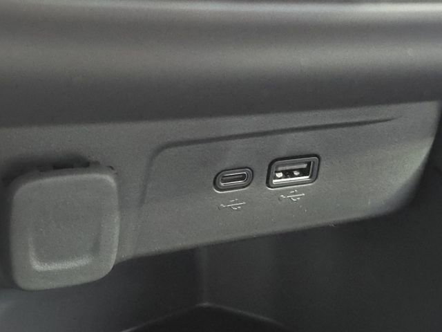 New 2026 Chevrolet Trax RS w/ Driver Confidence Package image 6