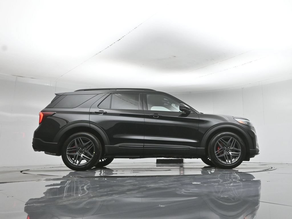 New 2026 Ford Explorer ST RWD image 48