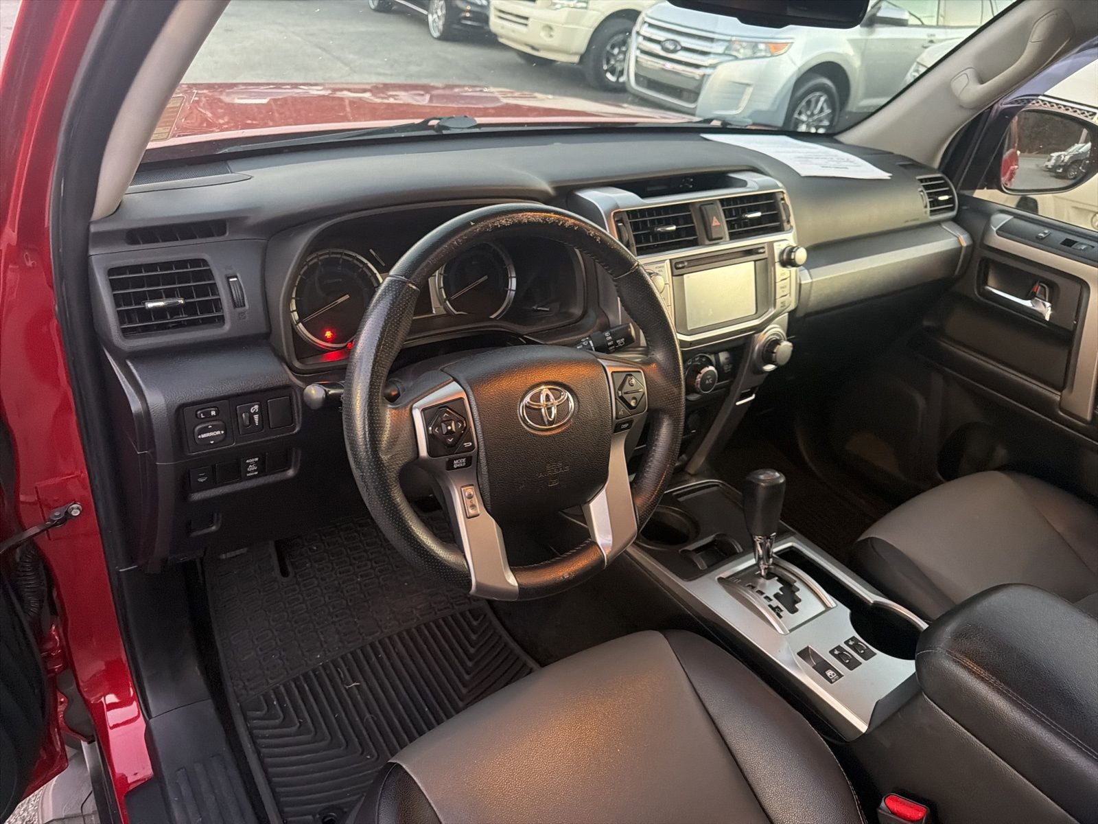 Used 2016 Toyota 4Runner SR5 Premium image 8