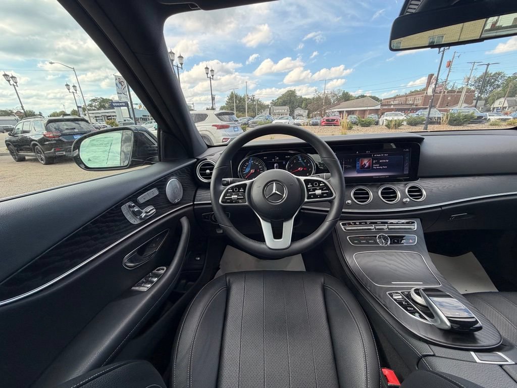 Used 2019 Mercedes-Benz E 300 4MATIC image 12