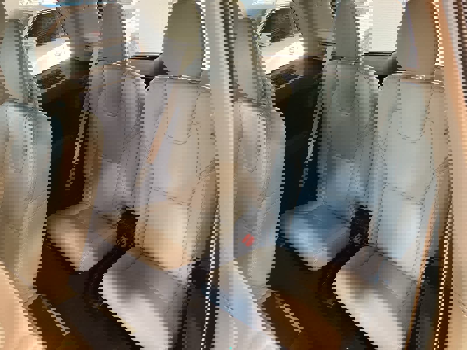 Used 2022 Volvo XC90 T6 Inscription w/ Advanced Package image 25