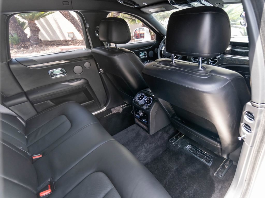 Used 2022 Rolls-Royce Ghost AWD/4WD image 29