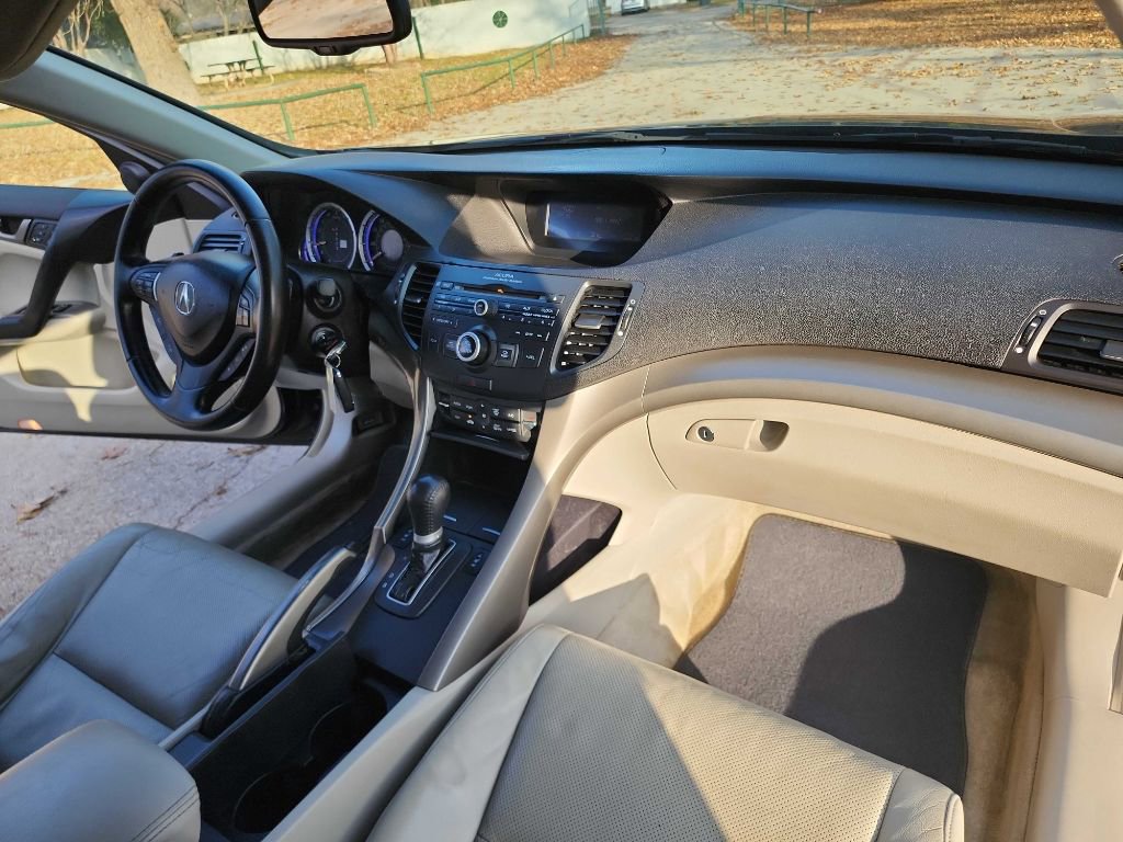 Used 2010 Acura TSX Sedan image 31