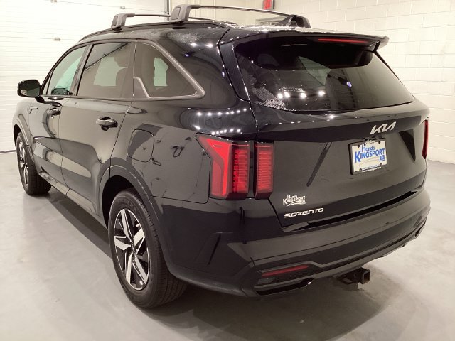 Used 2023 Kia Sorento EX FWD image 5