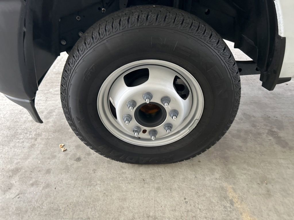 Used 2024 RAM 3500 Tradesman image 12