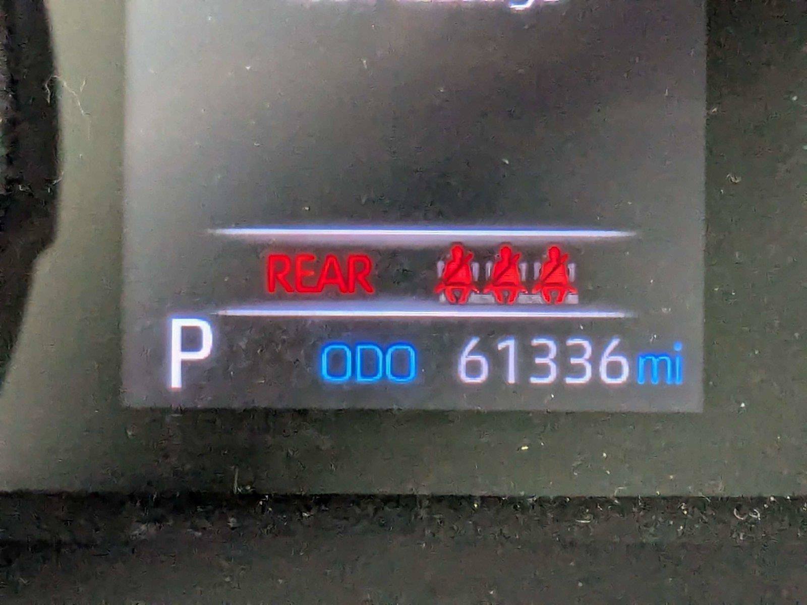 Certified 2022 Toyota RAV4 XLE FWD image 18